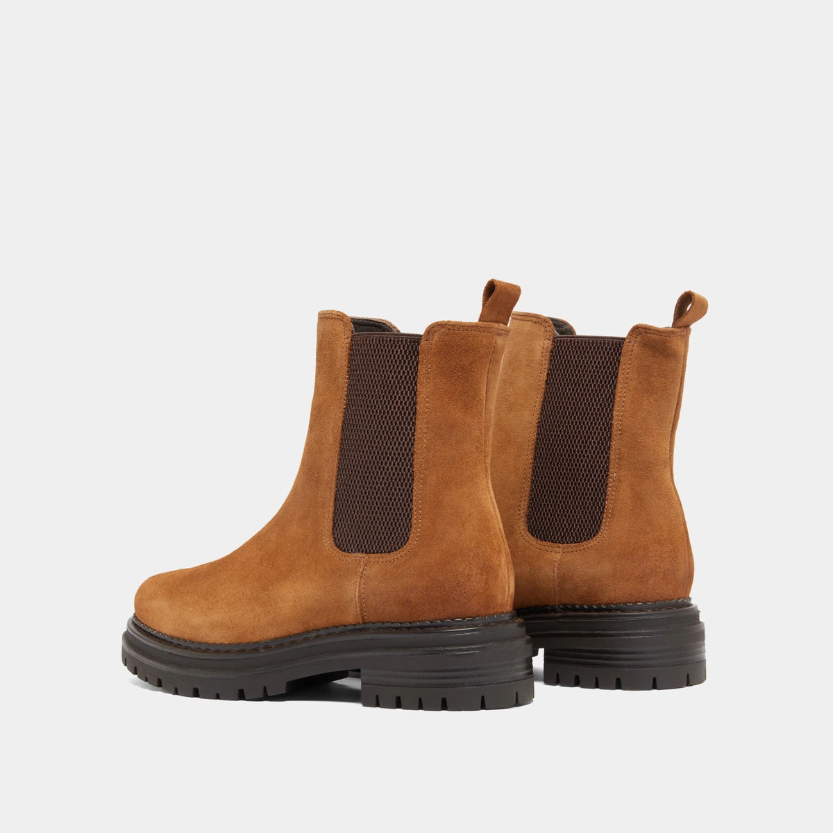 Boots with notched and elastic soles in cognac suede | ADALARD