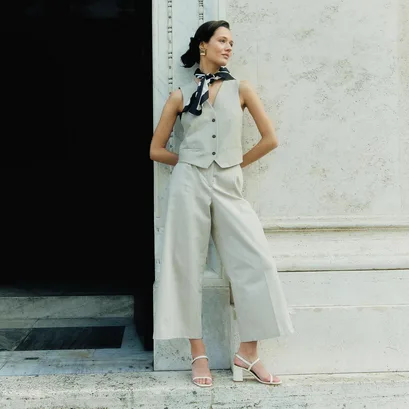 Open toe sandals in ecru leather | VIGNE