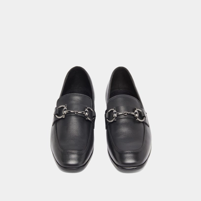 Loafers with square bits and boxes in black leather | amelle