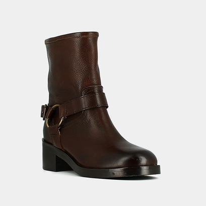 Buckle boots in brown grained leather | riga