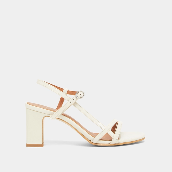 Sandals with heels and straps in ecru shiny leather | VICOMTE