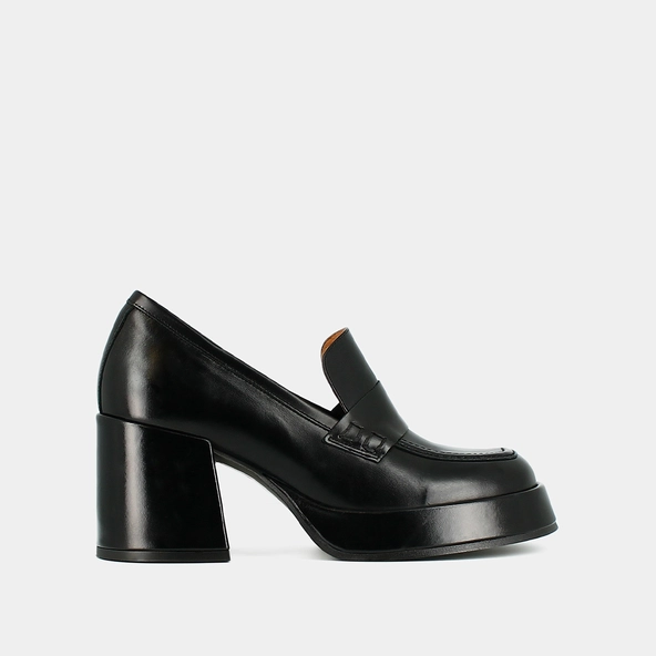 Platform loafers in black leather | BRAD