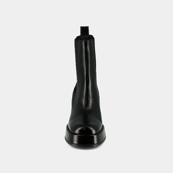 Platform boots with square toes in black aged leather | BRADLEY