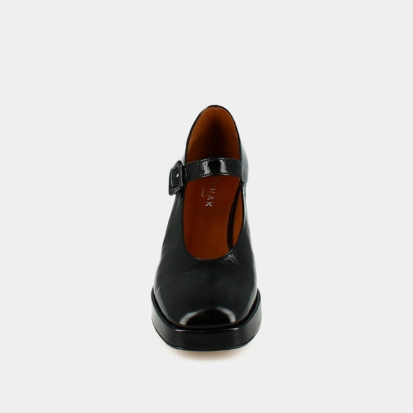 Square-toe platform slippers in black shiny leather | VESOUL