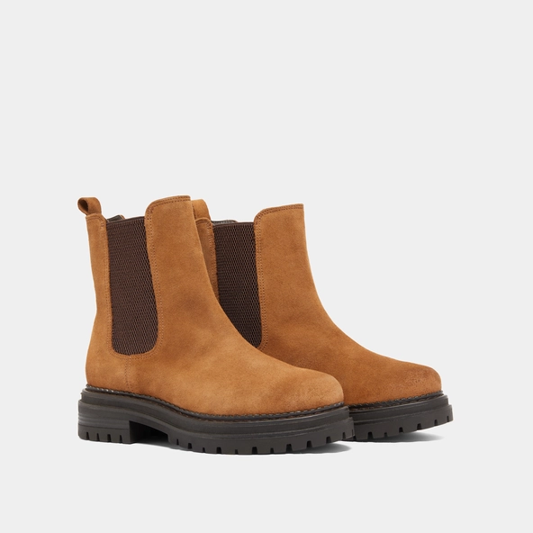 Boots with notched and elastic soles in cognac suede | ADALARD