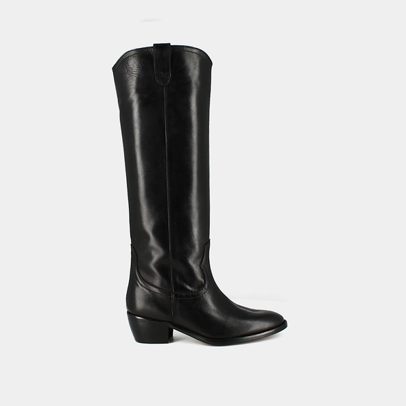 High boots with oval toes in black leather | MANHATTAN