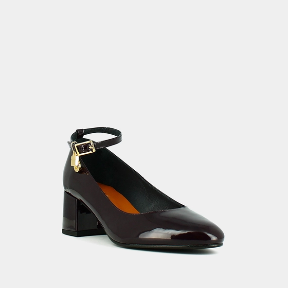 Babies with heels and charms in purple patent | DIAMANT