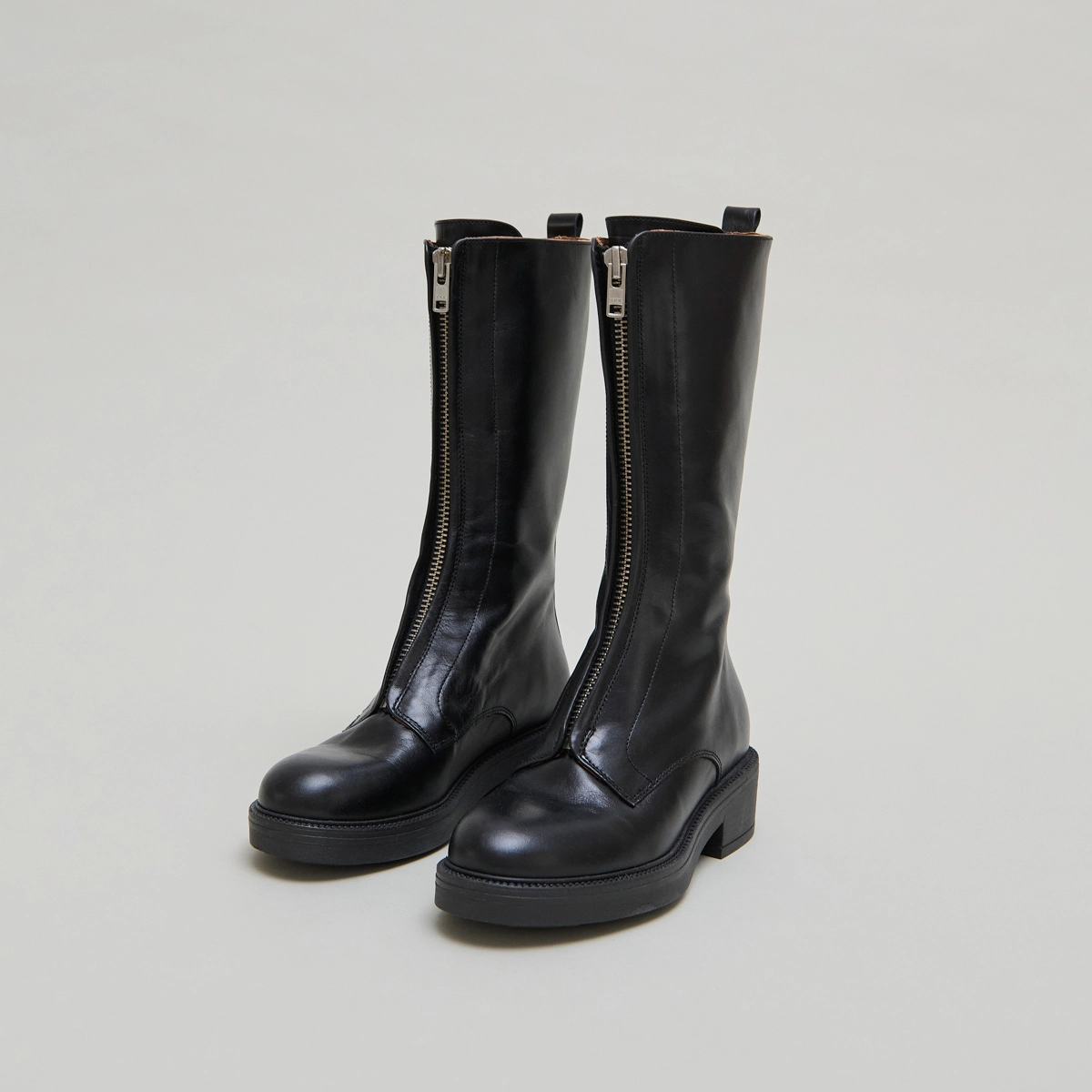 Boots with elastic bands in black distressed leather | ALEP