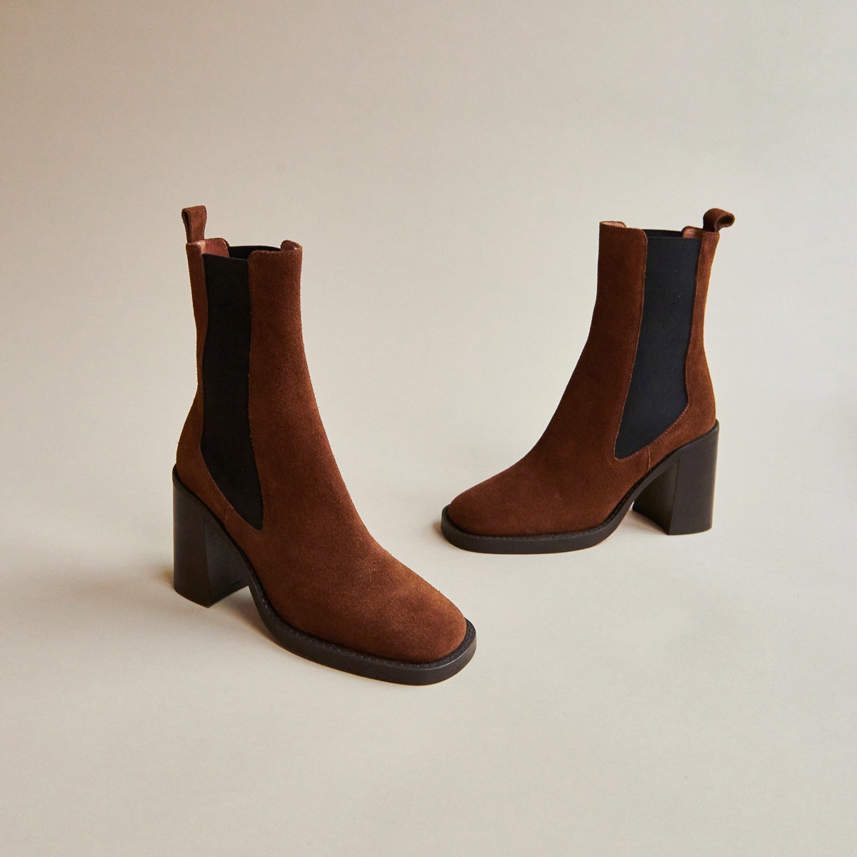 Heeled ankle boots with square toes in brown suede | DALLANT