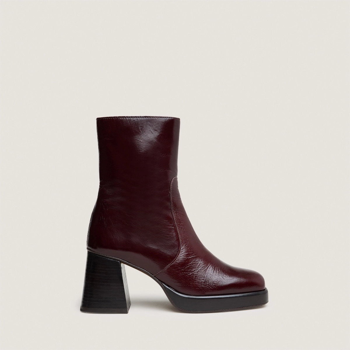Ankle boots with platforms in dark brown shiny leather | BRIGAND