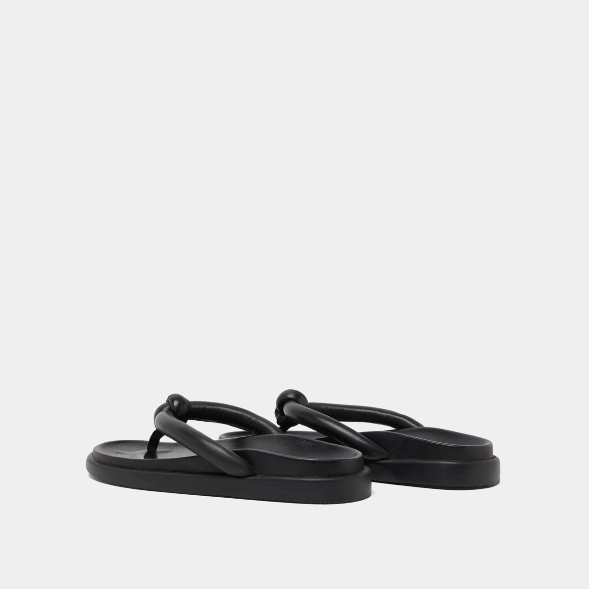 Mules with straps in black leather | WOODLAND