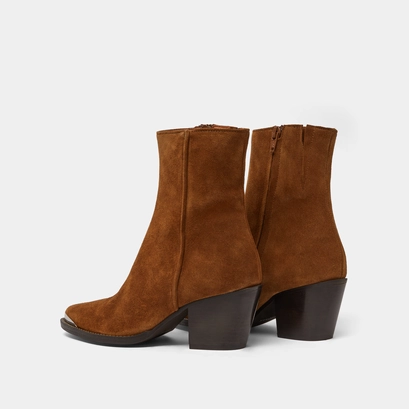 Silver-toe lowboots in cognac suede | DIODE