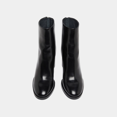 Ankle boots with heels black
