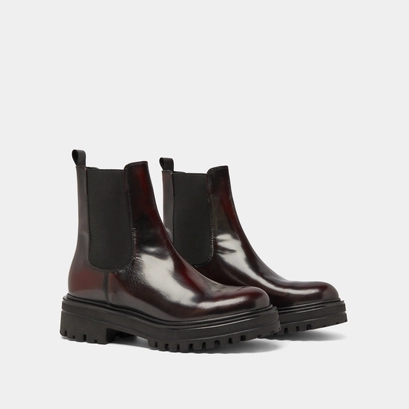 Lowboots with elastics in burgundy patinated leather | amandine