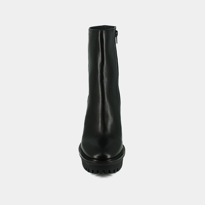Ankle boots boots with heels and notched soles in black leather | donatien