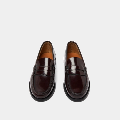 Round-toed loafers in burgundy patinated leather | odelya