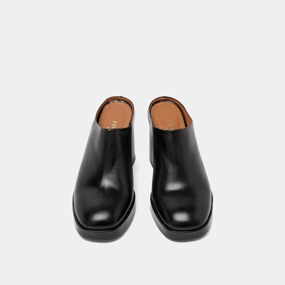Heeled mules in black leather | volcan