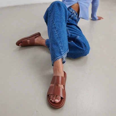 Open-toe mules in cognac leather | WESTMINSTER