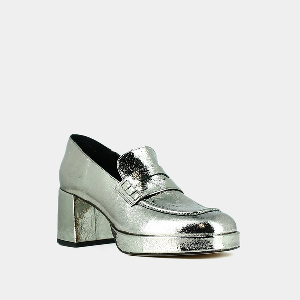 Loafers with platforms in silver leather | VOLTURA