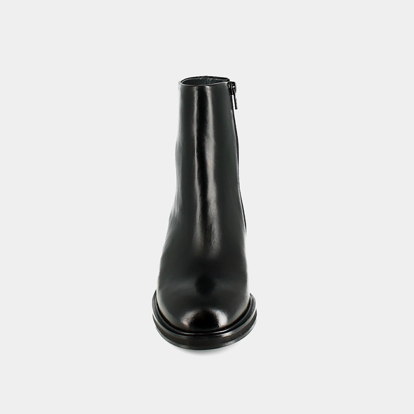 Boots with chunky heels in black leather | DANSEUSE