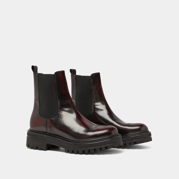 Lowboots with elastics in burgundy patinated leather | AMANDINE