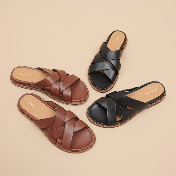 Mules with wide straps in black leather | ALEXANDRE
