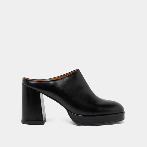 Heeled mules in black leather | VOLCAN