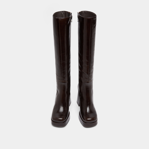 Heeled boots with square-toe dark brown