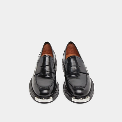 Loafers with metallic parts in black glazed leather | DJAMBA
