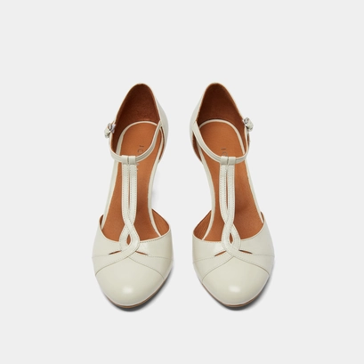 Heeled Mary Janes and adjustable buckles in ecru distressed leather | VERMEIL