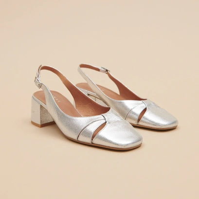 Square-toe ballet flats in silver cracked leather | DISTEL