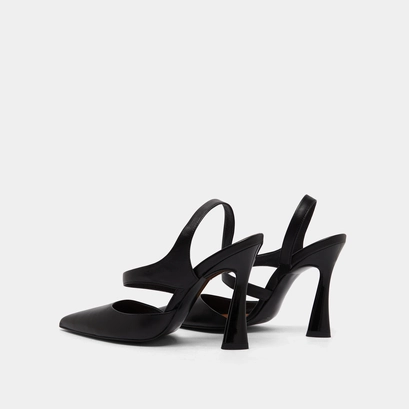Pointed-toe pumps in black leather | DOROTHE