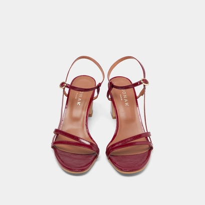 Heeled sandals with straps in burgundy shiny leather | VICOMTE