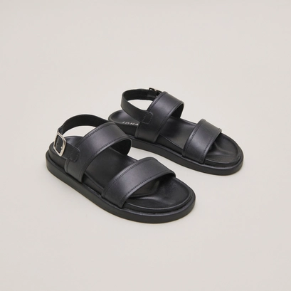 Sandals with double straps in black leather | wichita