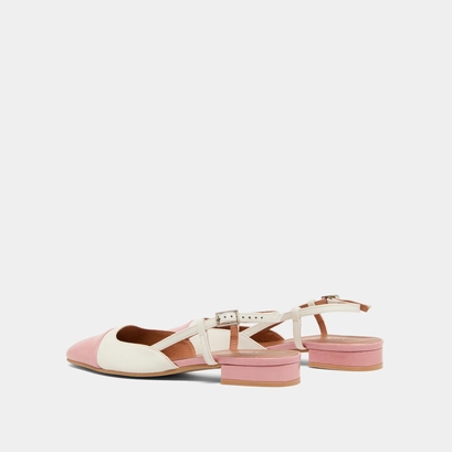 Open back ballet flats in ecru leather and pink pleated patent | DHAPOU