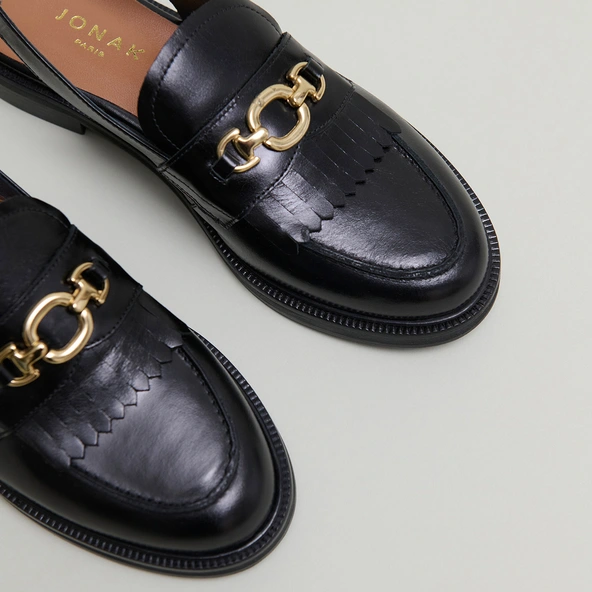 Loafers with open backs in black leather | DELPHY