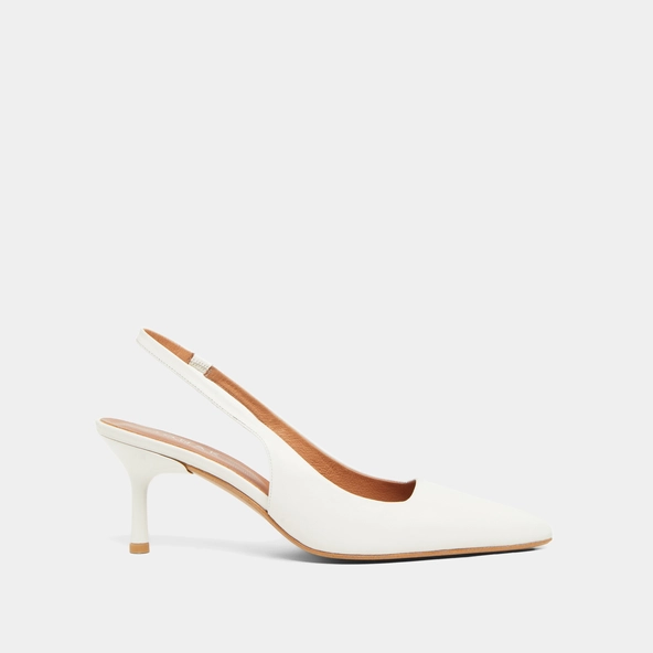 Pointed-toe pumps in ecru leather | DIAMANTINE