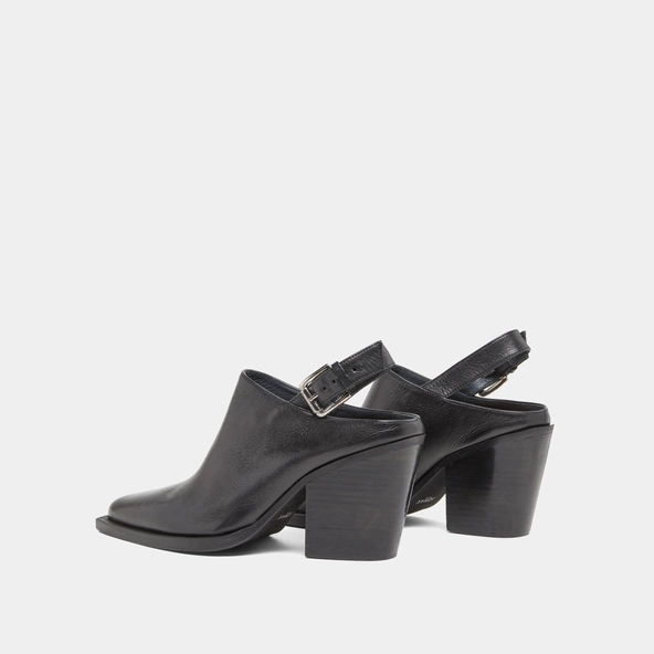 Mules with beveled heels in black leather | DOREN