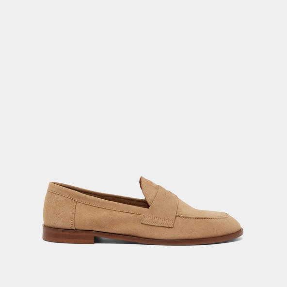 Round-toed loafers in camel velvet | THELMA