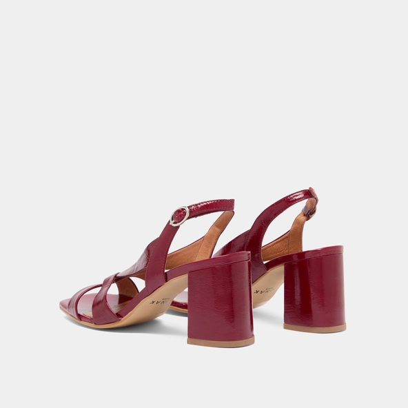 Heeled sandals in carmine red leather shiny leather | VANITY
