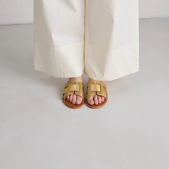 Flat sandals with wide straps in gold rope and gold leather | WILOU