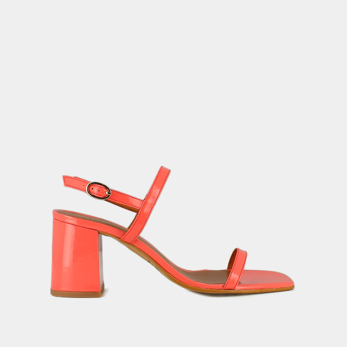 Heeled sandals in coral patent | VIGNE