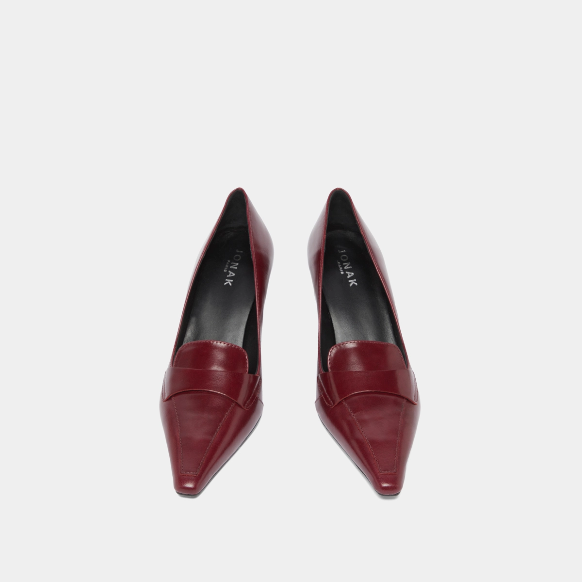 Pumps with wide slit on top in burgundy leather | BLONDIE