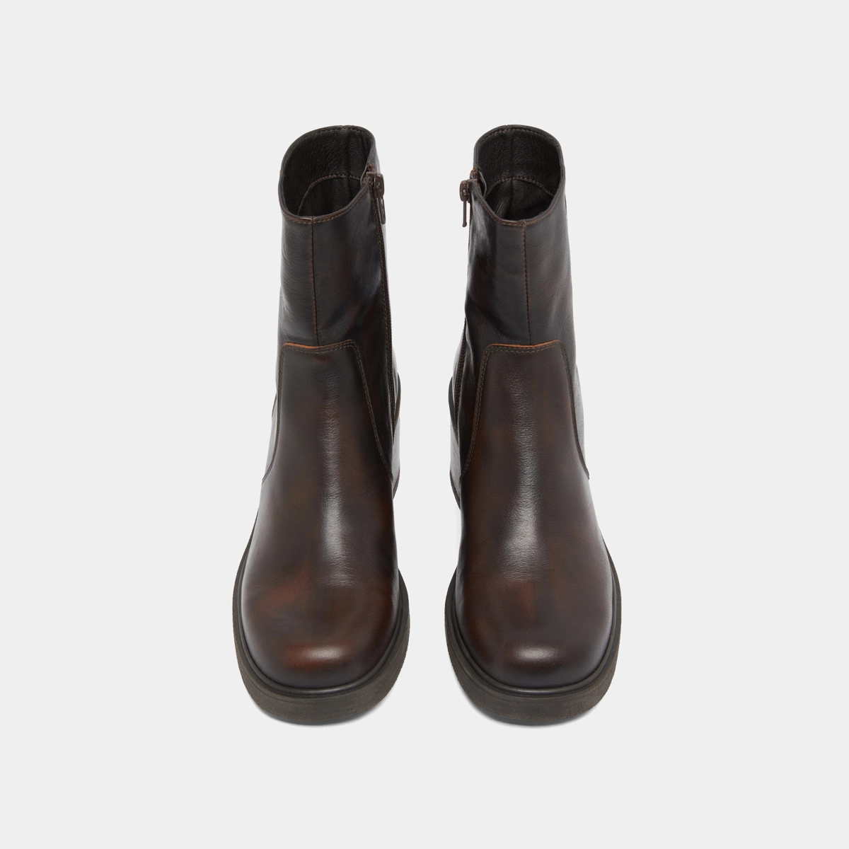 Lowboots with heels in brown patinated leather | PANDA