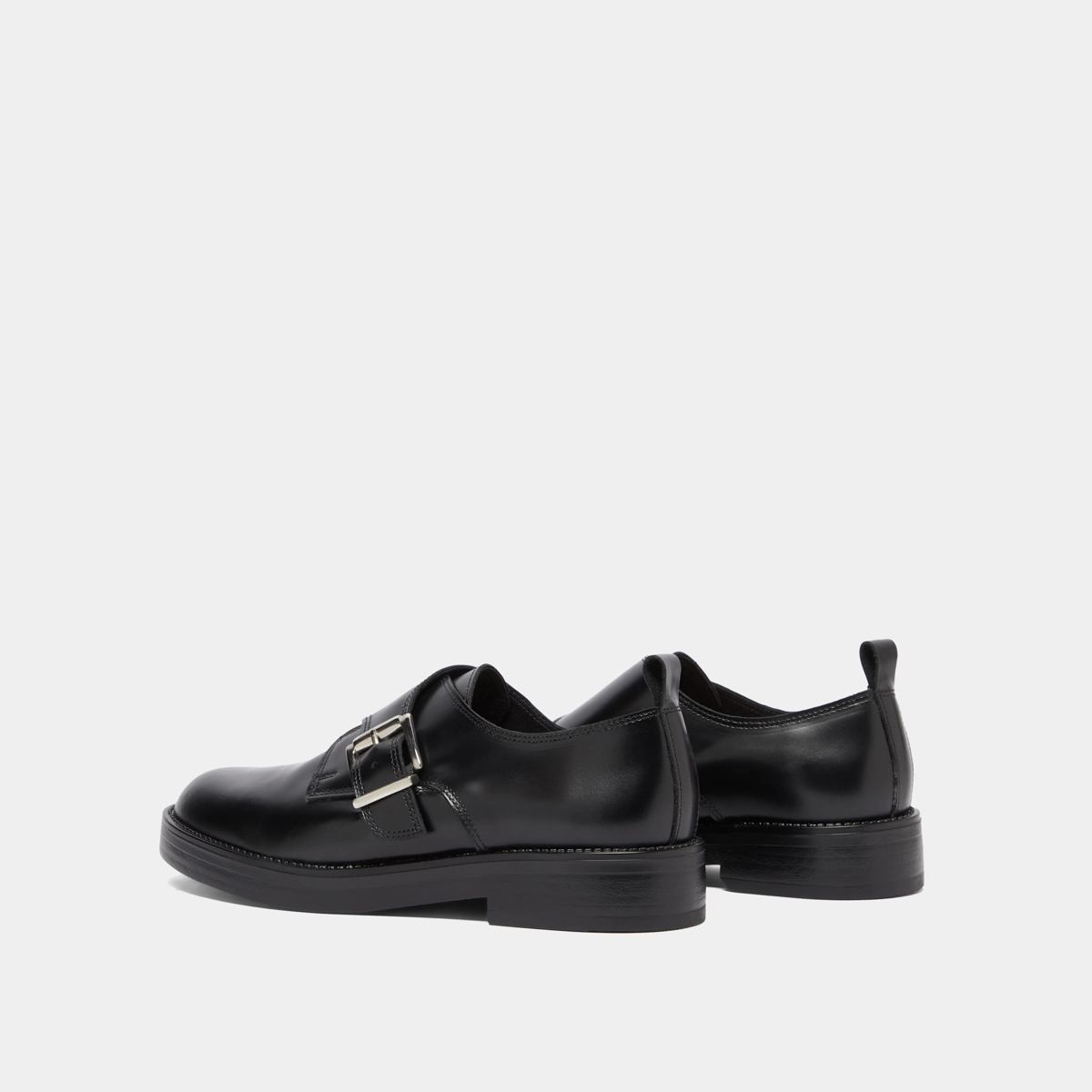 Derbies with adjustable buckles in black glazed leather | ARCHIBALD