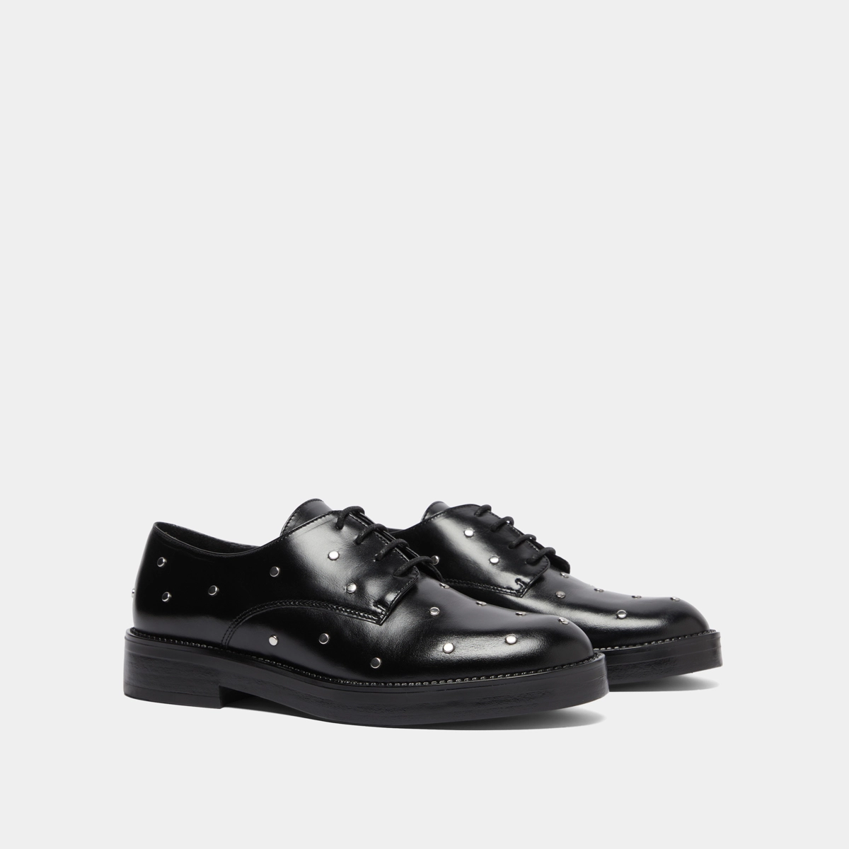 Derbies with silver details in black leather | ASTOU