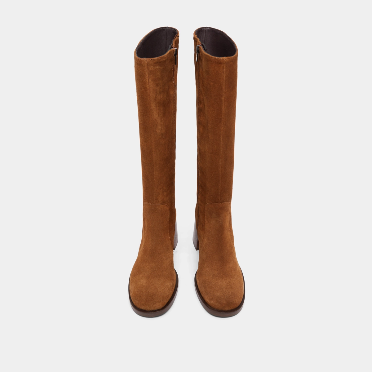 Boots with heels and rounded toes in cognac suede | BIENVENUE