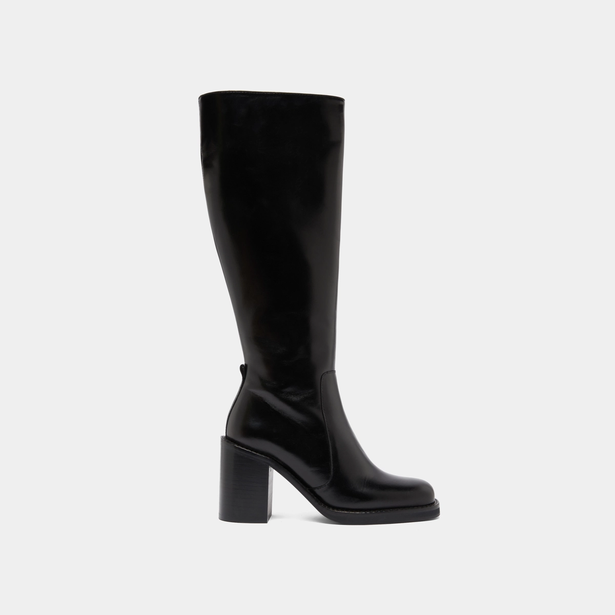 Boots with overflowing heels in black leather | BRETZEL