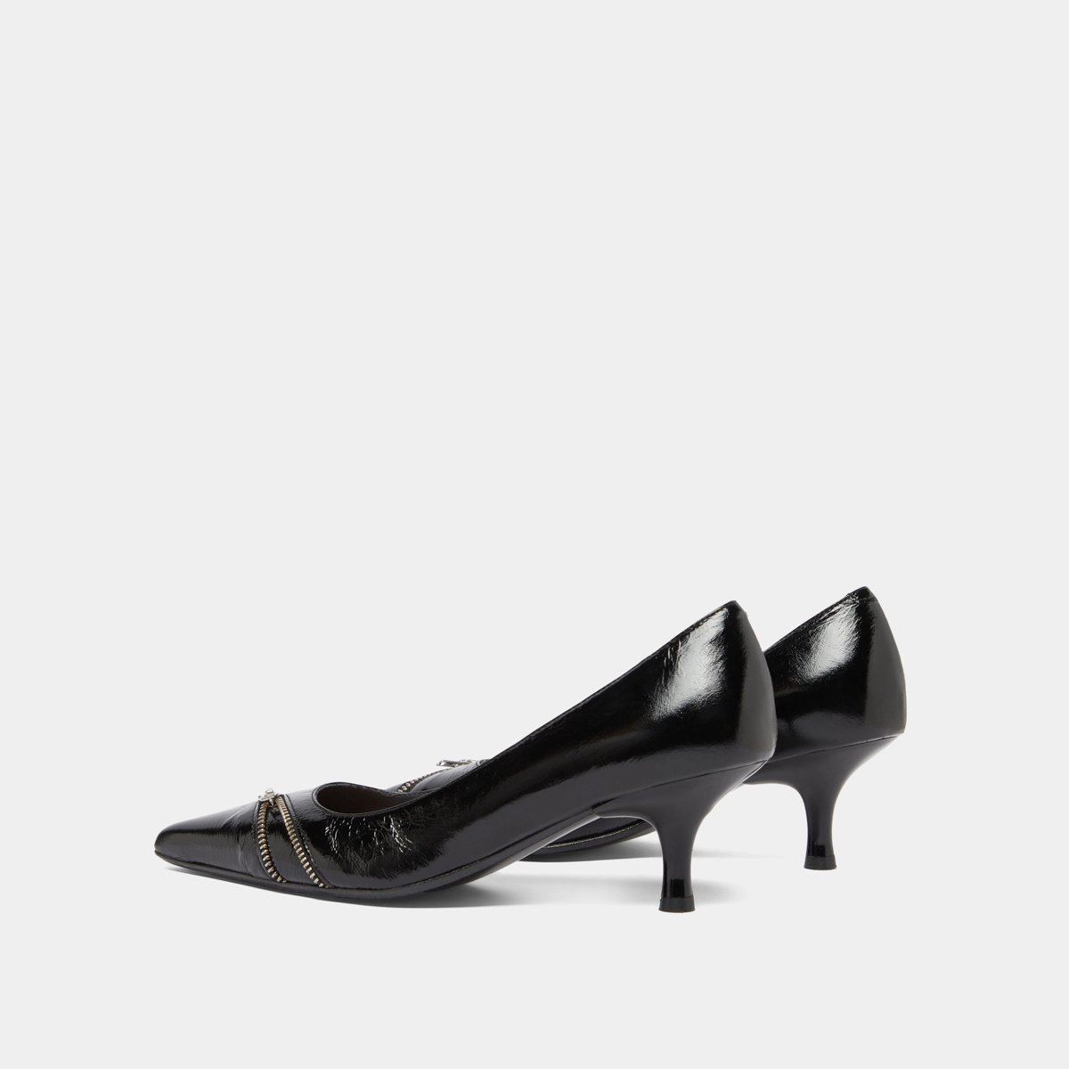 Pumps with zip in black shiny leather | DANIELA