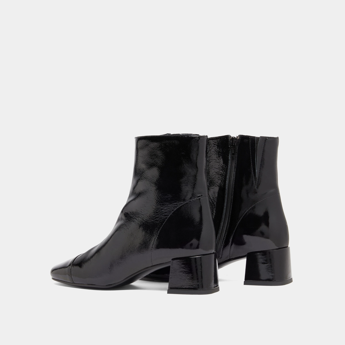 Ankle boots with zips in black pleated patent leather | DOMENICA